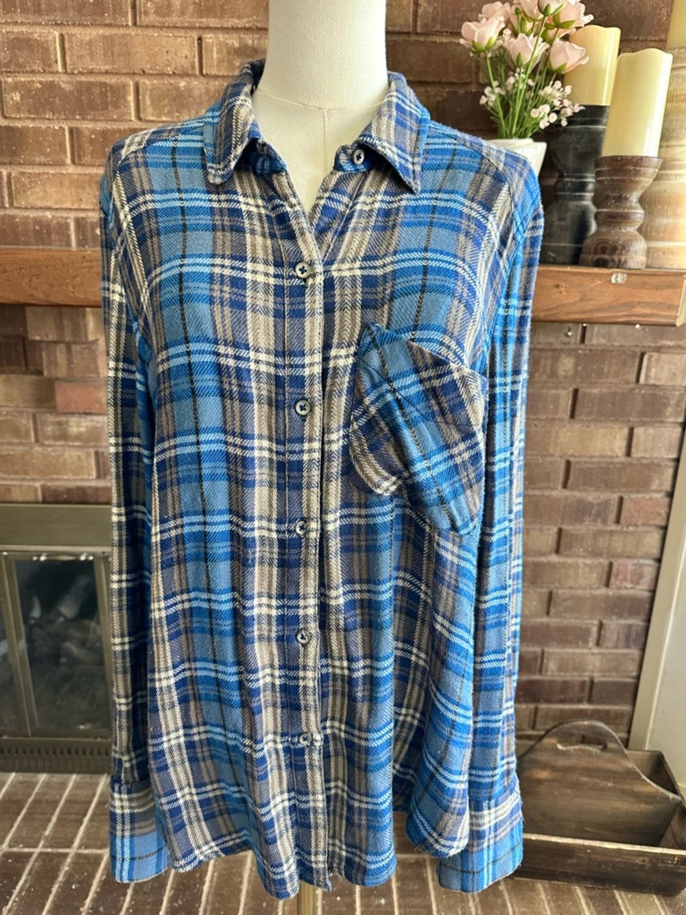 Levi's Blue Plaid Button-Up Shirt